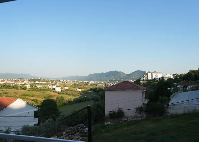 公寓 Martin 地拉那