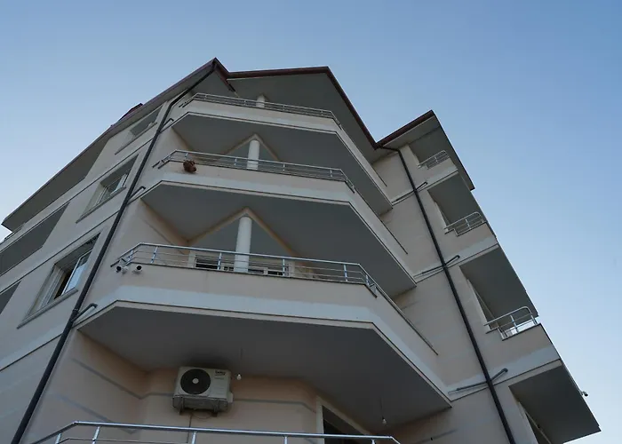 公寓 Martin 地拉那