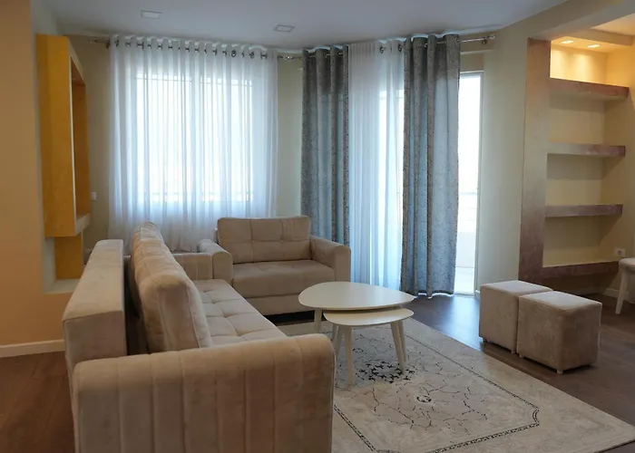 Martin 公寓 地拉那