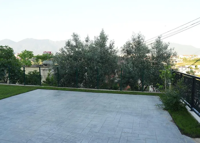 公寓 Martin 地拉那